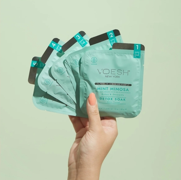 VOESH Pedi in a Box Trio - Mint Mimosa - Picture 2 of 3